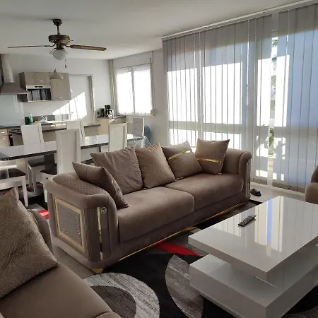 Grand Et Superbe Proche Paris *