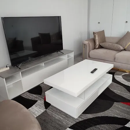 Grand Et Superbe Proche Paris Appartamento Creil