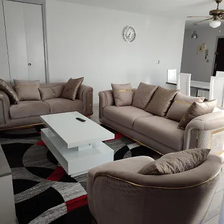 Grand Et Superbe Proche Paris