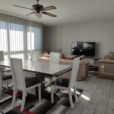 Appartamento Grand Et Superbe Proche Paris Creil