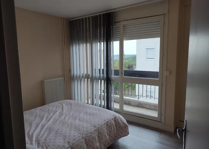 Grand Et Superbe Proche Paris Creil