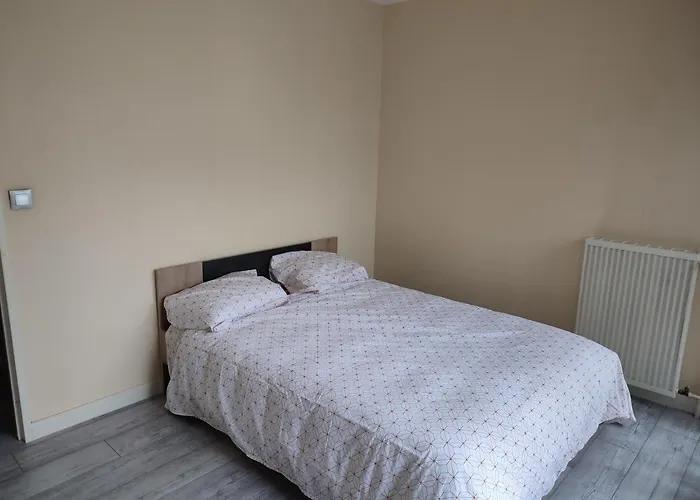 Appartement Grand Et Superbe Proche Paris Creil