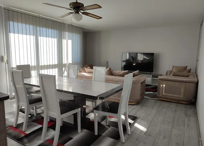 Appartement Grand Et Superbe Proche Paris Creil